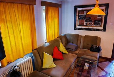 Casa 5 camere pozitie deosebita RASNOV - 2