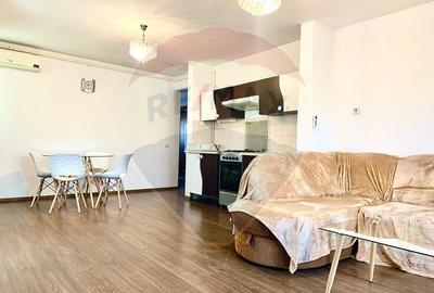 Apartament cu 3 camere decomandat în Central - 11