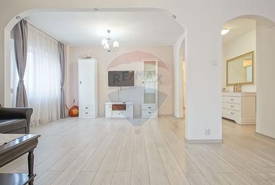 Apartament cu 3 camere decomandat, mobilat în Central - 19