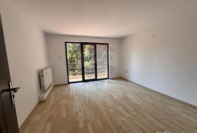 Casă cu 4 camere cu Teren 1300 Mp în Paltin - 8