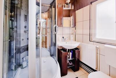 Casa cocheta in zona centrala cu potential si functionalitate excelenta - 9