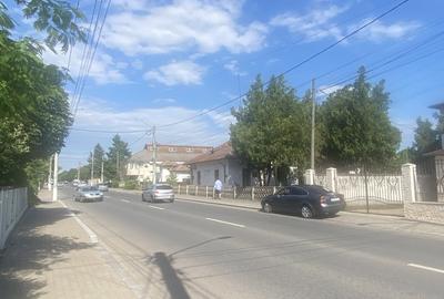 Vand spatiu comercial  amplasat pe teren 4000 mp in Urziceni situat central - 1