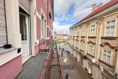 Apartament cu 4 camere decomandat, mobilat în P-ța Unirii - 1