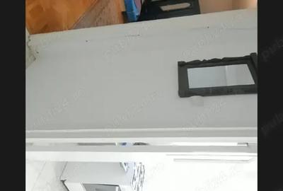 Inchiriez garsoniera dubla 45m Cina, complet utilata, izolata termic, et 9 9, libera din 1 sept.