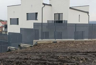 Casă cu 3 camere în Apahida