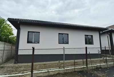 Casă cu 4 camere în Central - 8