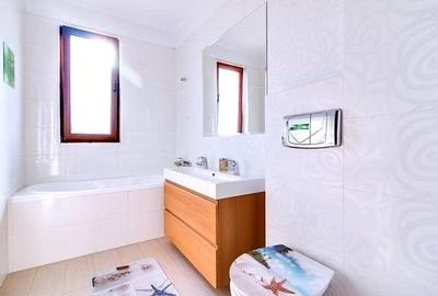 NOU!!!!LUX! Apartament 4 camere SUPERB!  Zona Jandarmeriei/Sisesti. 140 mp utili - 3