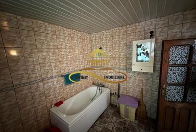 Casă individuală cu 4 camere cu Canalizare în CFR - 15