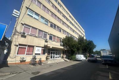 Spațiu comercial, de 15 mp, în Militari - 1