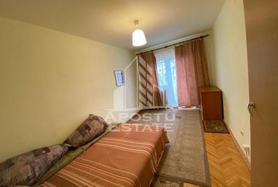 Apartament cu 3 camere decomandat în Olimpia-Stadion - 3