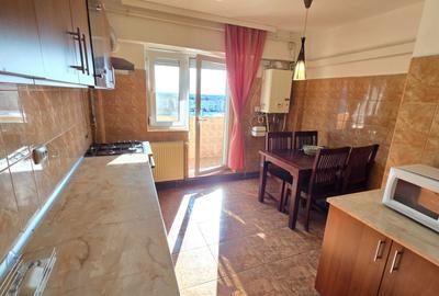 Apartament cu 2 camere decomandat în Central - 2