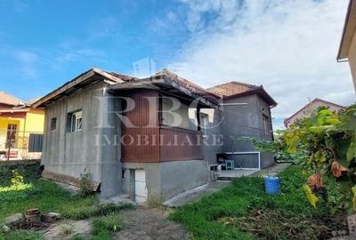 Casa veche cu teren 304 mp Intre Lacuri - 11