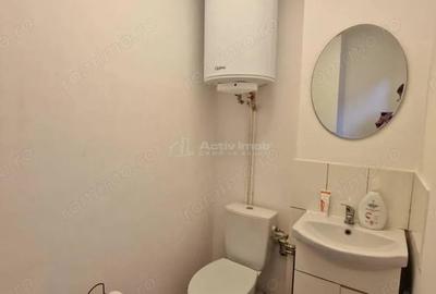 Spațiu comercial, de 50 mp, în Central - 3