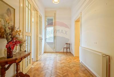 Comision 0%! 2 camere 73mp +terasa |inima Brasovului, str. Muresenilor - 4