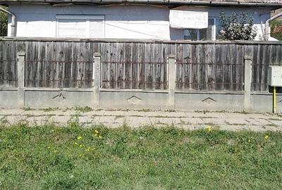 Casă cu 4 camere cu Teren 835 Mp în Târnăveni - 1