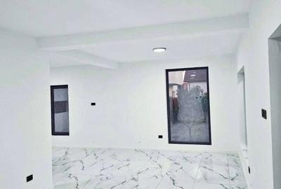 Vindem vila in Navodari zona de case - 4