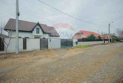 Casă individuală cu 4 camere cu Garaj în Episcopia Bihorului - 45