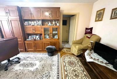 Apartament 2 camere etaj 2 zona centrala Str Pacii - 14