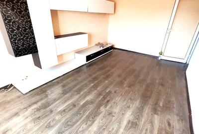 Apartament cu 3 camere decomandat în Micro 16 - 3