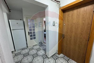 Apartament de inchiriat in zona Sarari - 3