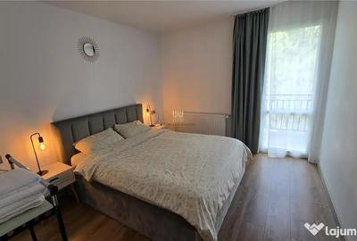 Casă cu 9 camere cu Teren 1845 Mp în Central - 13