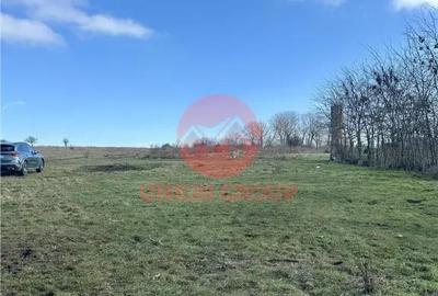 Teren de 1200 mp, în Central