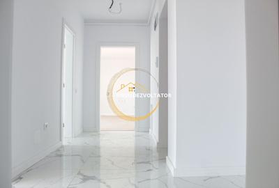 Apartament cu 3 camere decomandat în Theodor Pallady