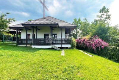 Casă individuală cu 4 camere cu Canalizare în Bucium - 1