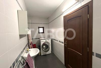 Casa de vanzare cu 5 camere 2 balcoane garaj incalzit 2 bai in Sibiu - 15