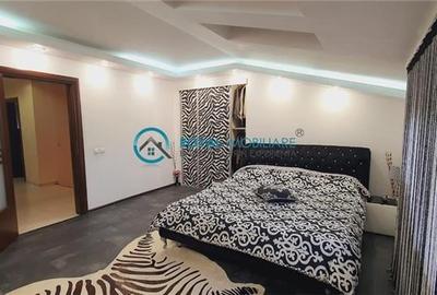 Royal Imobiliare-Vanzare Vila Zona Blejoi - 12