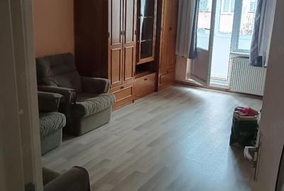 Apartament cu 2 camere decomandat în Central - 2