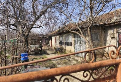 Casă cu 3 camere cu Teren 309 Mp în Central - 2