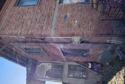 Casă cu 6 camere în Central - 2