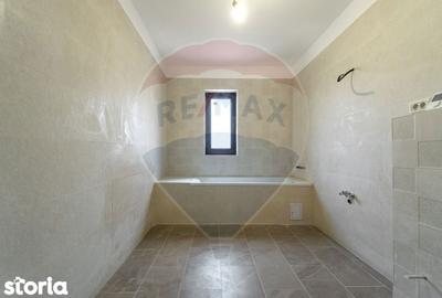 Casă cu 4 camere cu Teren 397 Mp în Hărmanului - 4