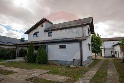Casă cu 5 camere cu Teren 2000 Mp în Ghercești - 3