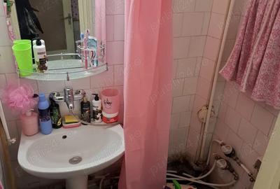 Vand!!! Ap 1 cam zona Garii - 6