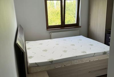 Apartament cu 3 camere decomandat în Bartolomeu