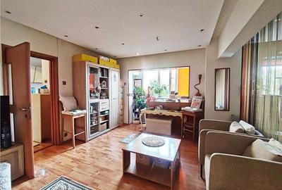 Calea Mosilor,  et.4/8, la 8 min de metrou OBOR - 15