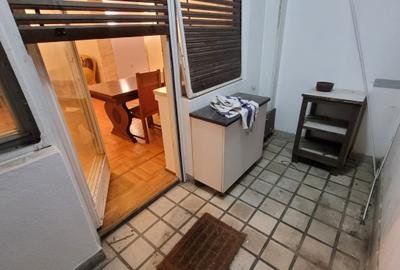 Universitate, Intercontinental, Blocul Roșu - 12