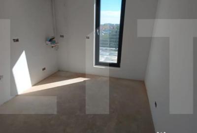 Apartament cu 3 camere decomandat în Andronache - 13