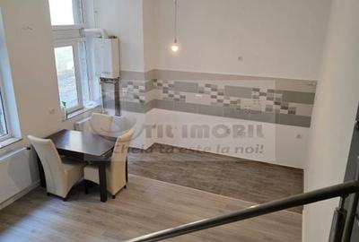 Ap 1 cam, 40 mp ultracentral, ideal ca investiție, renovat – 119.000 € - 2