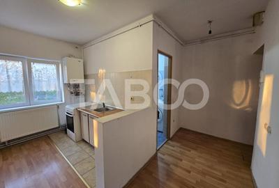 Apartament 2 camere de vanzare 54 mpu zona Rahovei Sibiu - 9