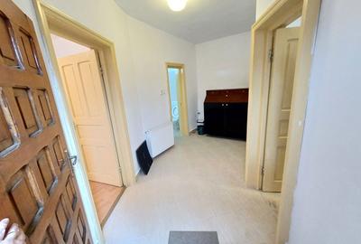 Apartament cu 2 camere în Tei - 6