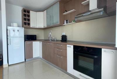 Apartament cu 3 camere în Obor