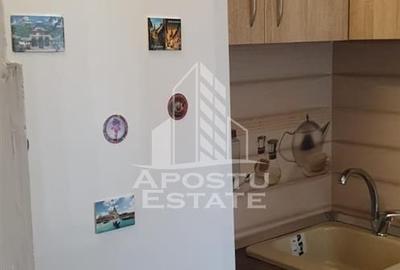 Garsonieră nedecomandată, mobilată în Buziașului - 4