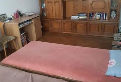Apartament cu 3 camere în Central - 1