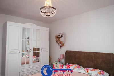 Casă cu 7 camere cu Piscina în Central - 12