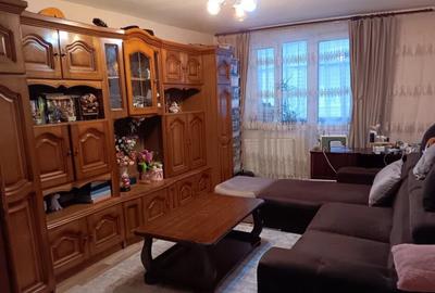 Apartament cu 2 camere decomandate Zona Burdujeni - Nicolae Iorga - 4