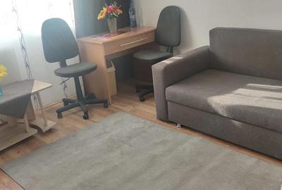 Garsonieră decomandată în UTA - 2