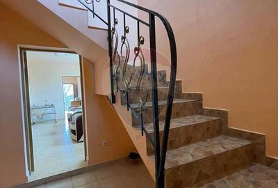 Casa spa?ioasa de vanzare pe strada Horea - 6